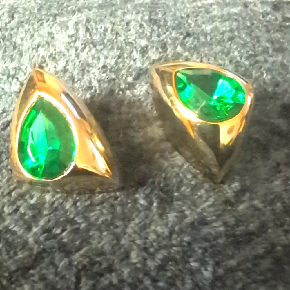 VtgModernist Gold Tone Clip Ears - Picture 3 of 3